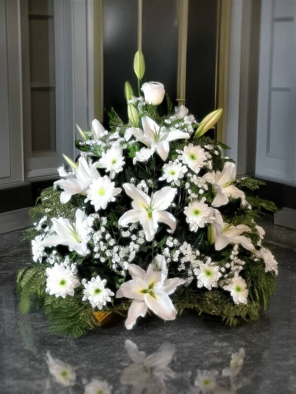 arreglo-floral-condolencias-quito-un-solo-frente